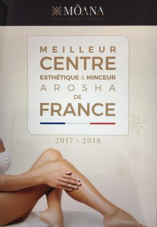 Salon de Manucure M'ÔANA Centre Dermo-esthétique & Soins holistiques 0