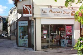 Salon de Manucure Institut de beauté - Angers - Les Moments Doux 0