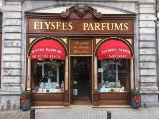 Salon de Manucure Elysées Parfums Biarritz 0