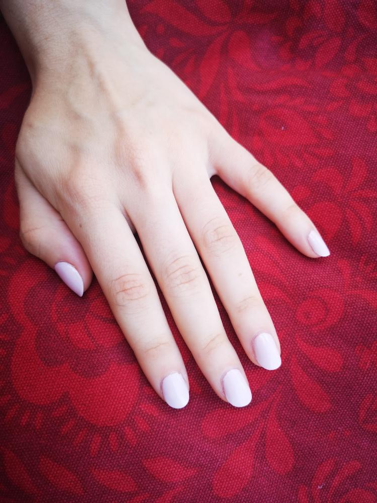 Ongles De La Reine Bourg La Reine