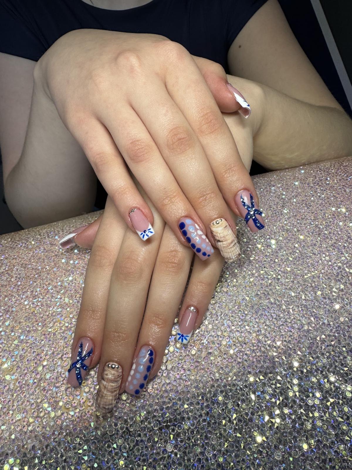 Look & Nail’s Beauty