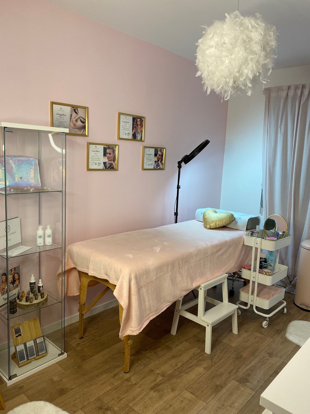 Studio Lashes - extension cils - microblading - maquillage permanent