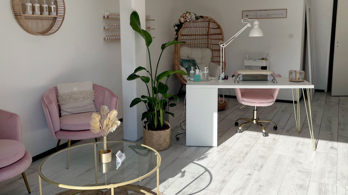 Les Secrets de Vi - Nails Salon