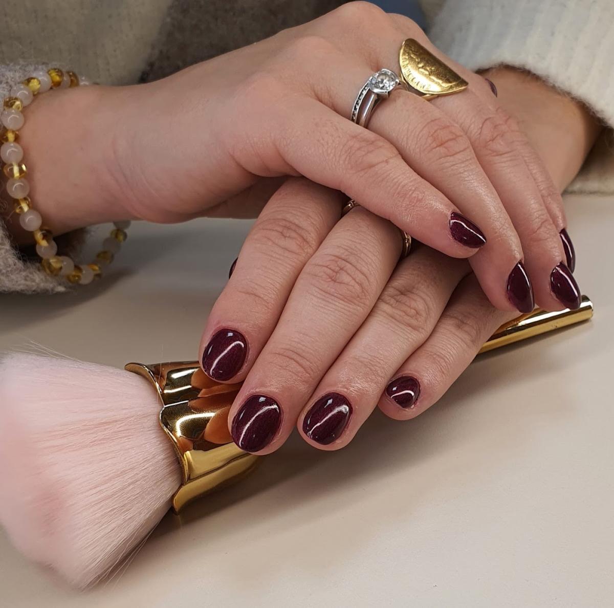 Parenthèse des ongles