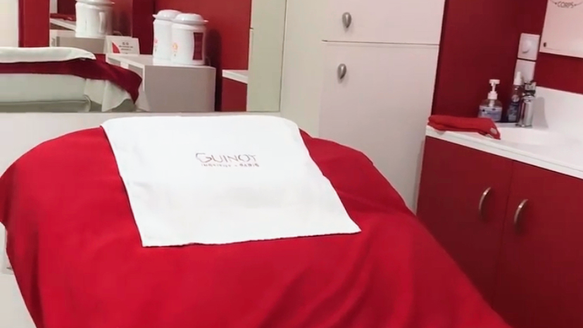 Institut Guinot (République)