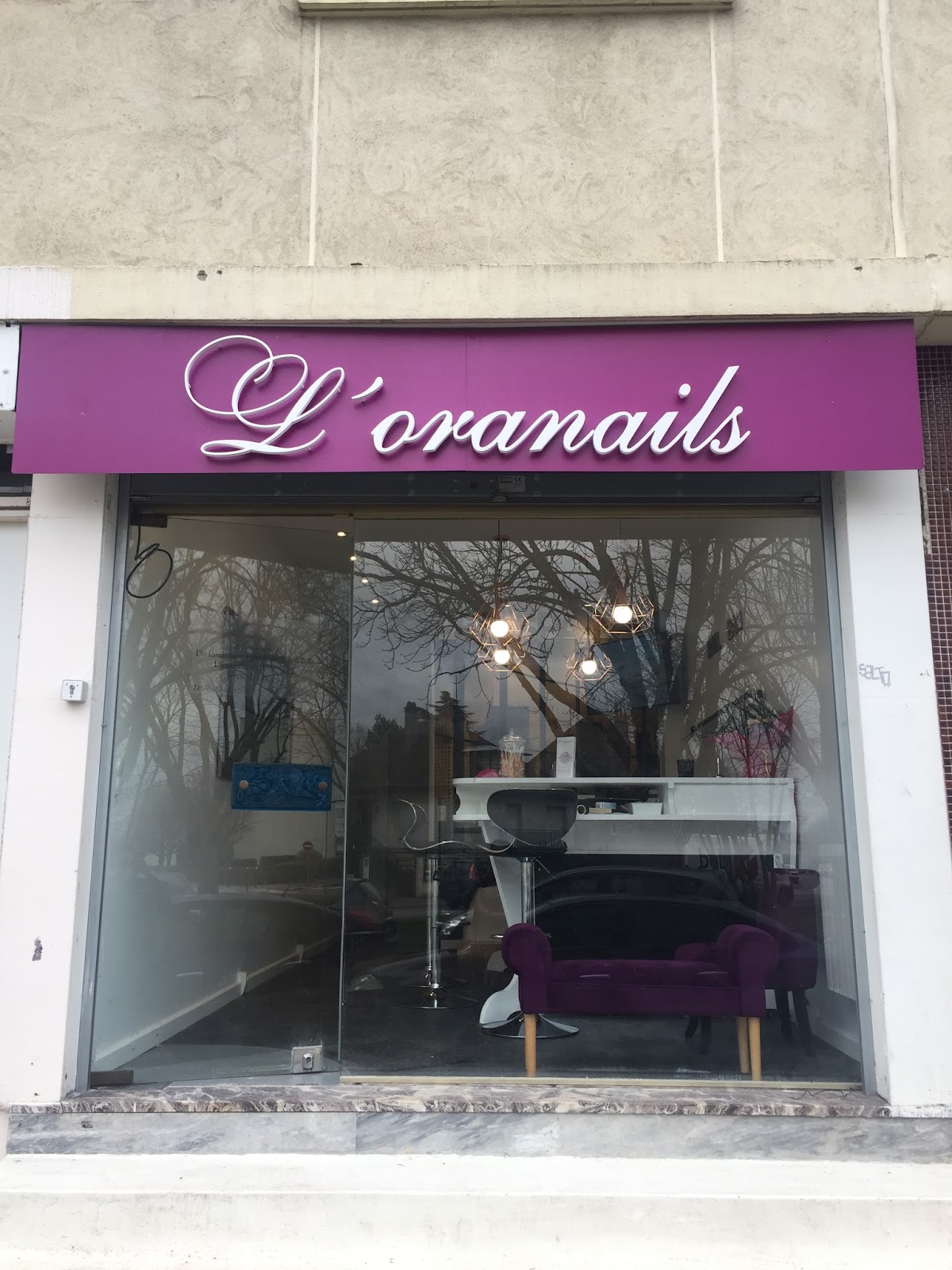 L' oranails