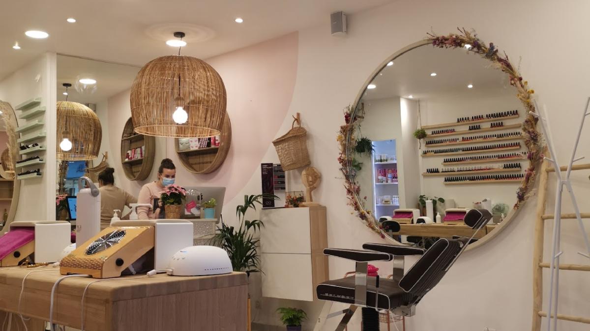 Happy Nails Fontainebleau