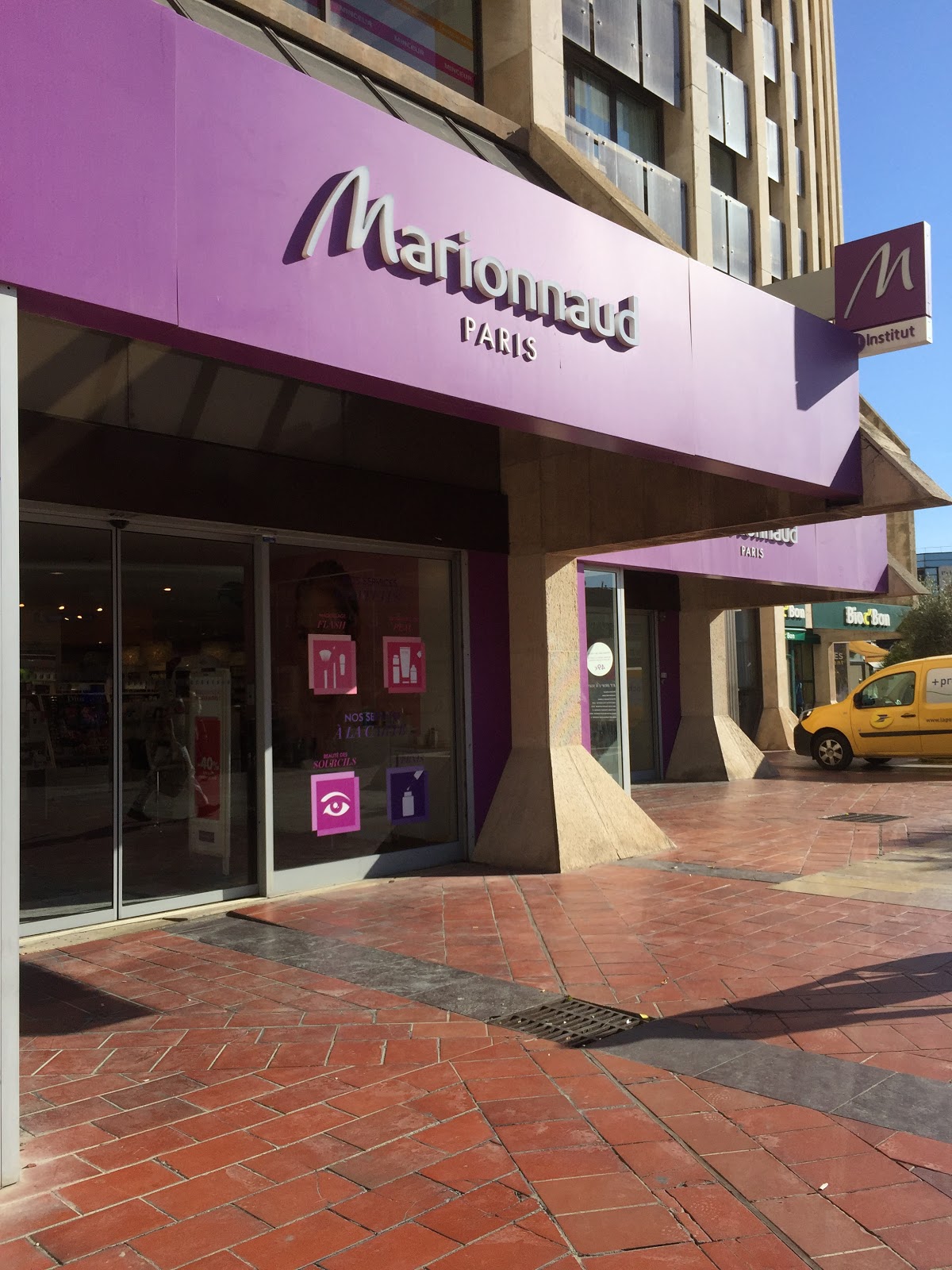 Marionnaud - Parfumerie & Institut