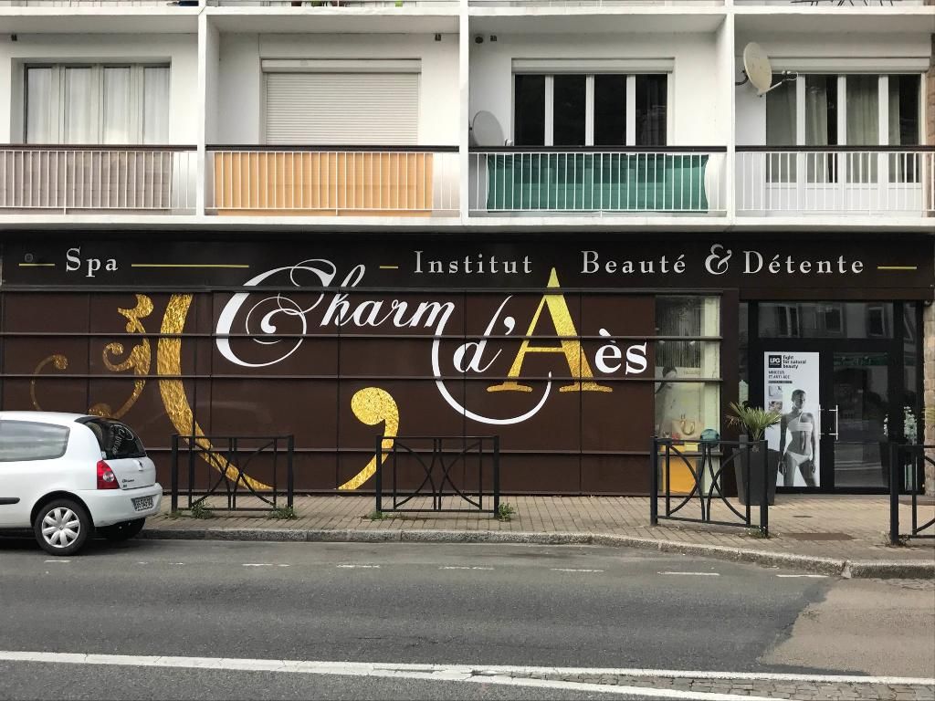 Charm D'Aes