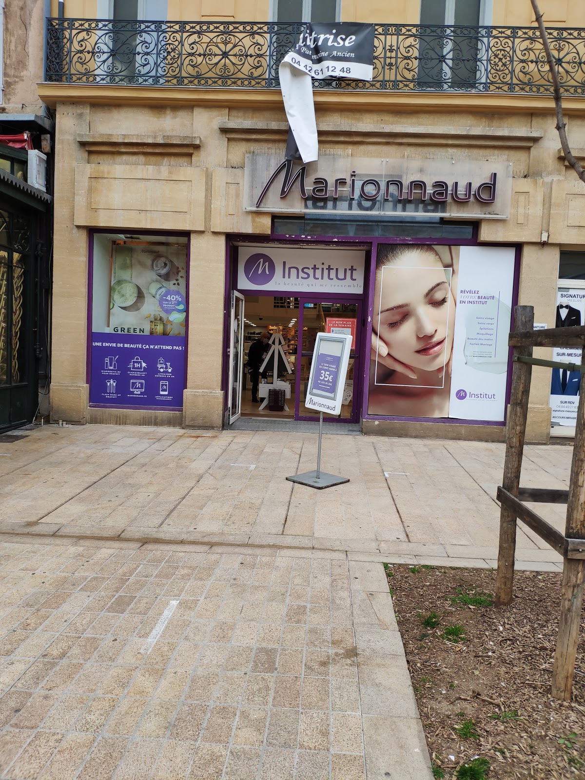 Marionnaud - Parfumerie & Institut