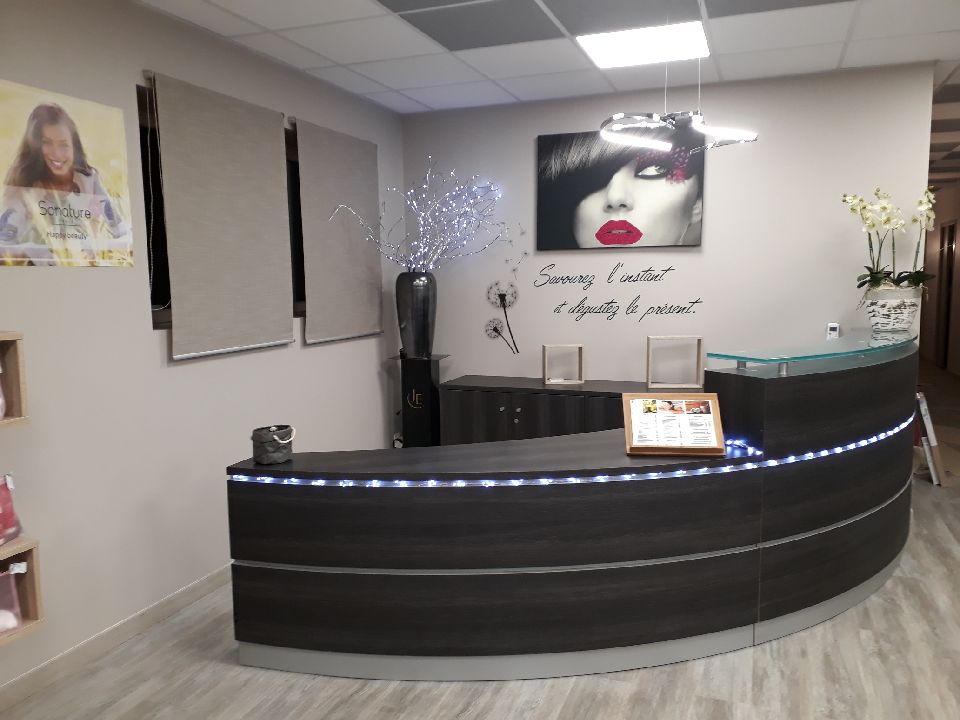 Institut Nacré Poudré