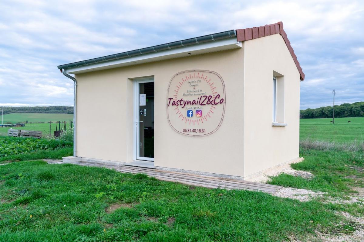 TastyNailz&Co Ongles, Maquillage Permanent, Tatouages & Détatouage