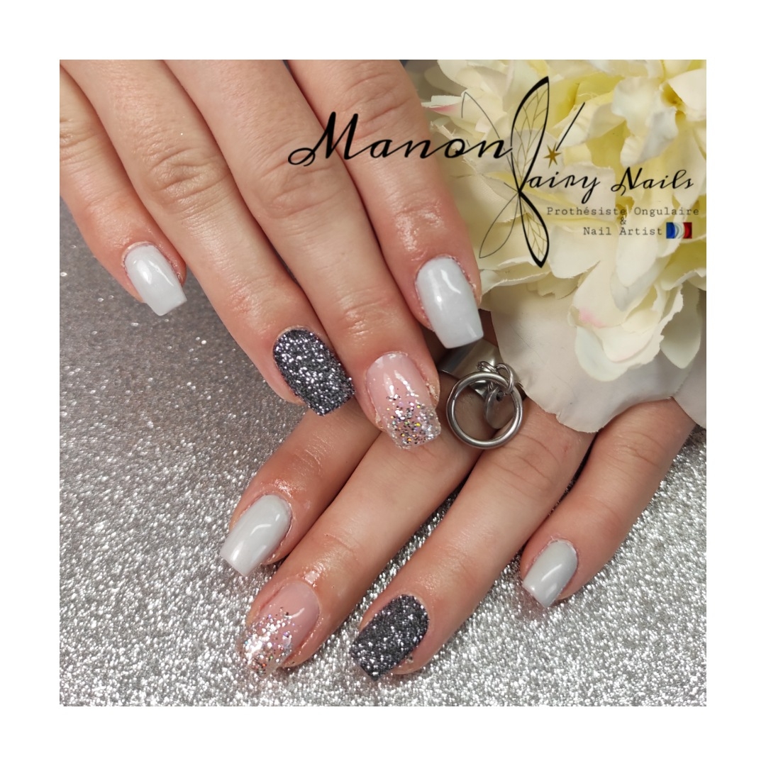 Manon Fairy Nails