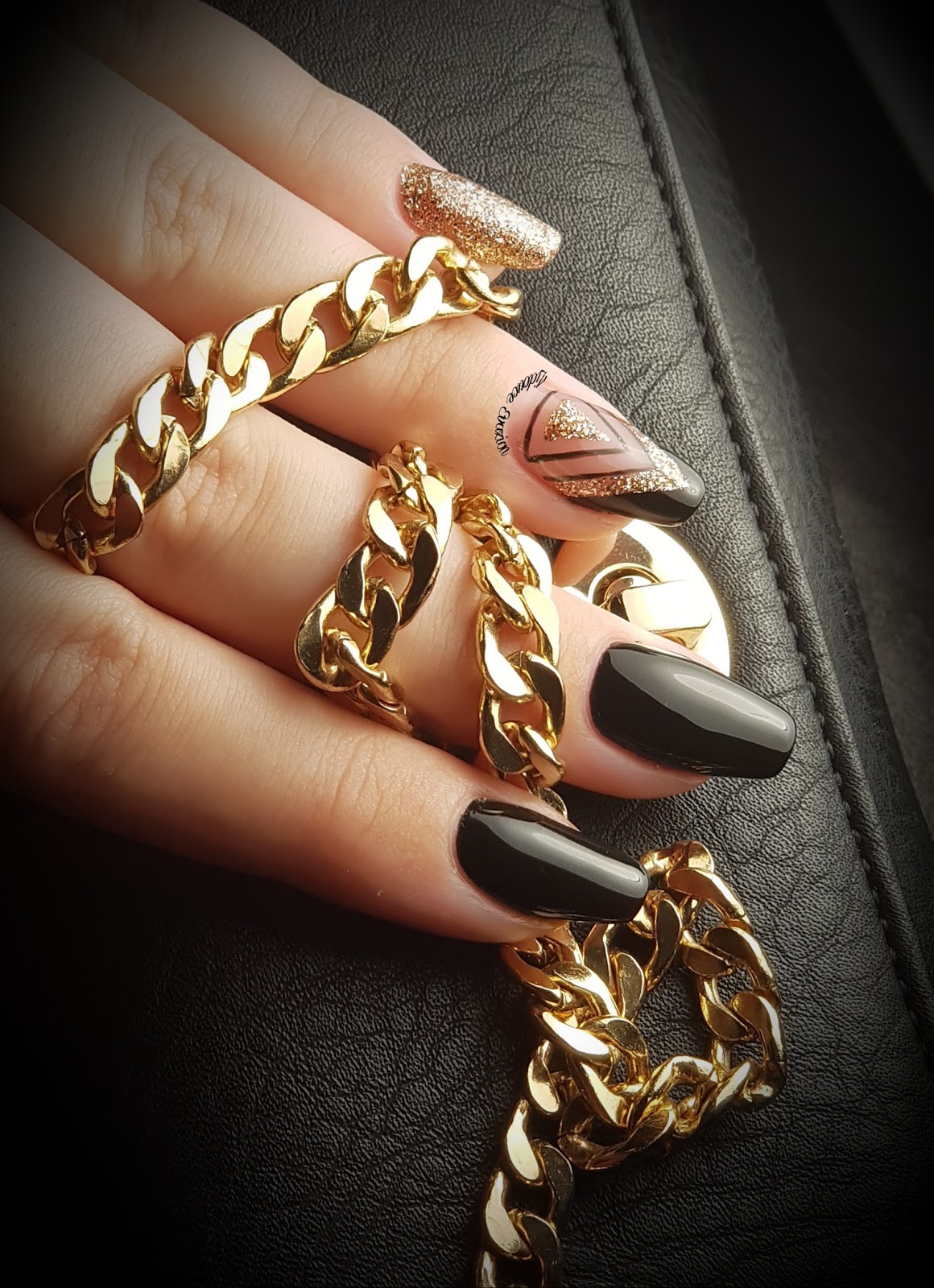 Lidouce Evazion - Prothésiste Styliste Ongulaire