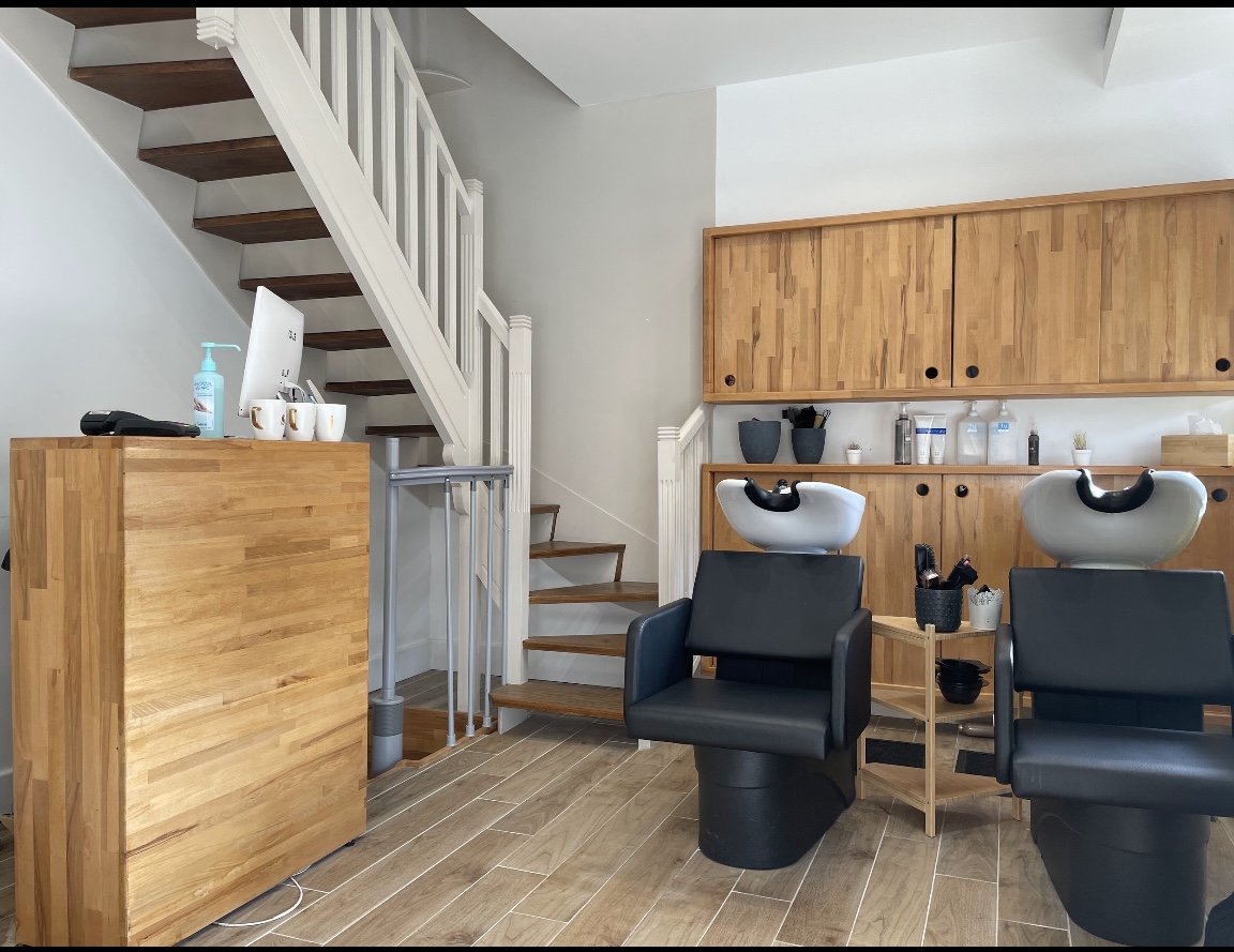 Escale Beauté - Salon de Coiffure à Montreuil