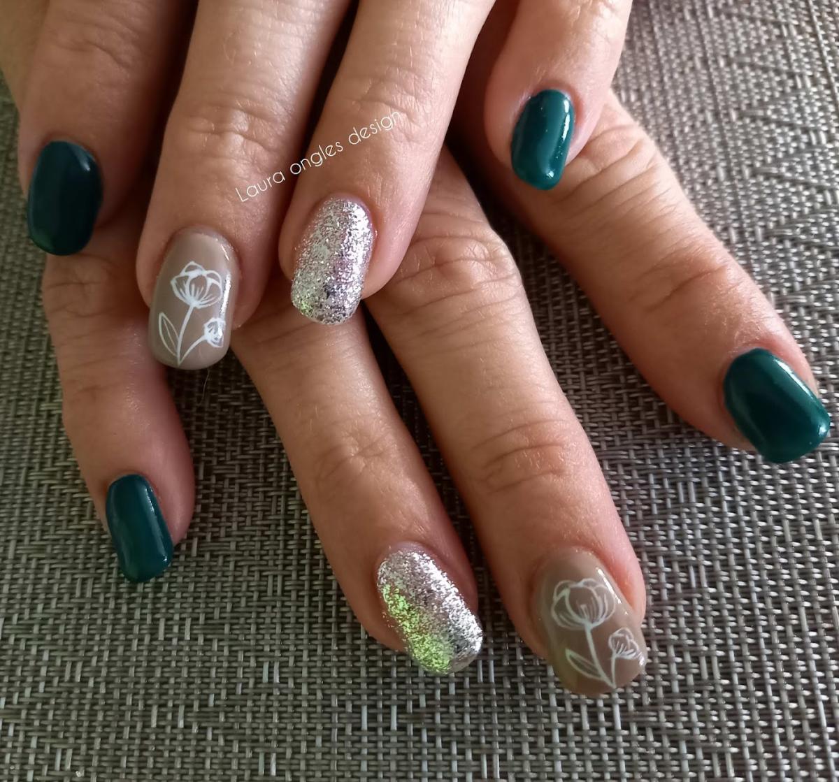 Laura ongles design à domicile