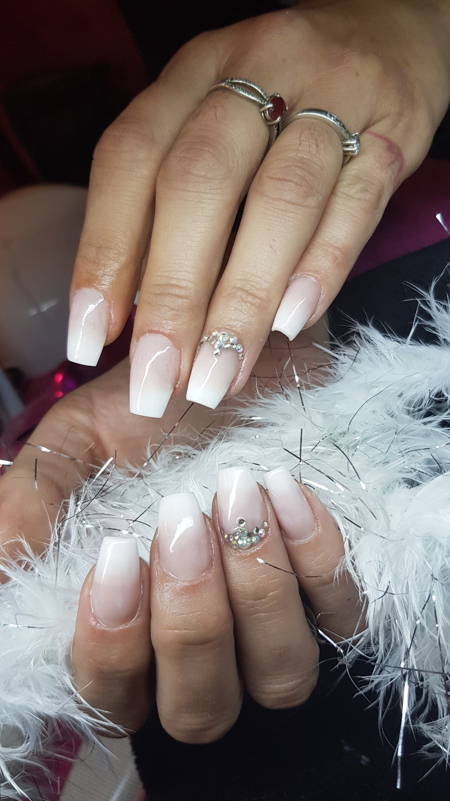 Margarida CherryNails