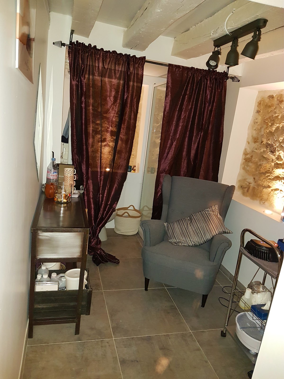 O Naturel (Institut de beauté).