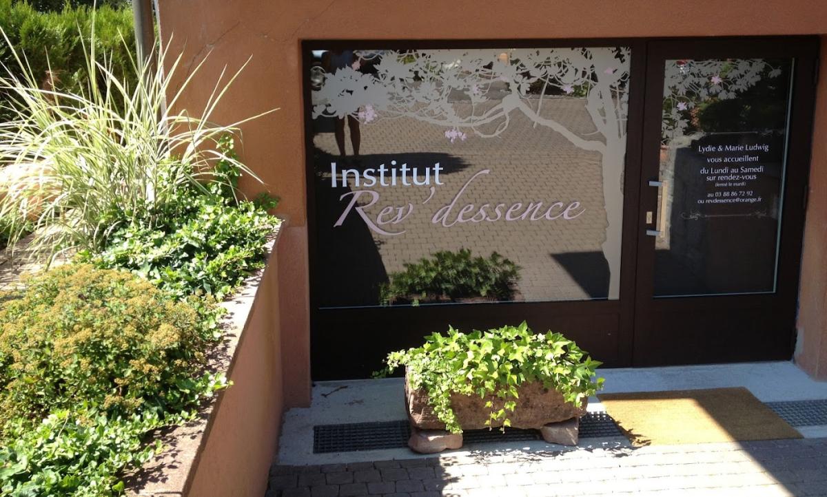Institut Rev'Dessence