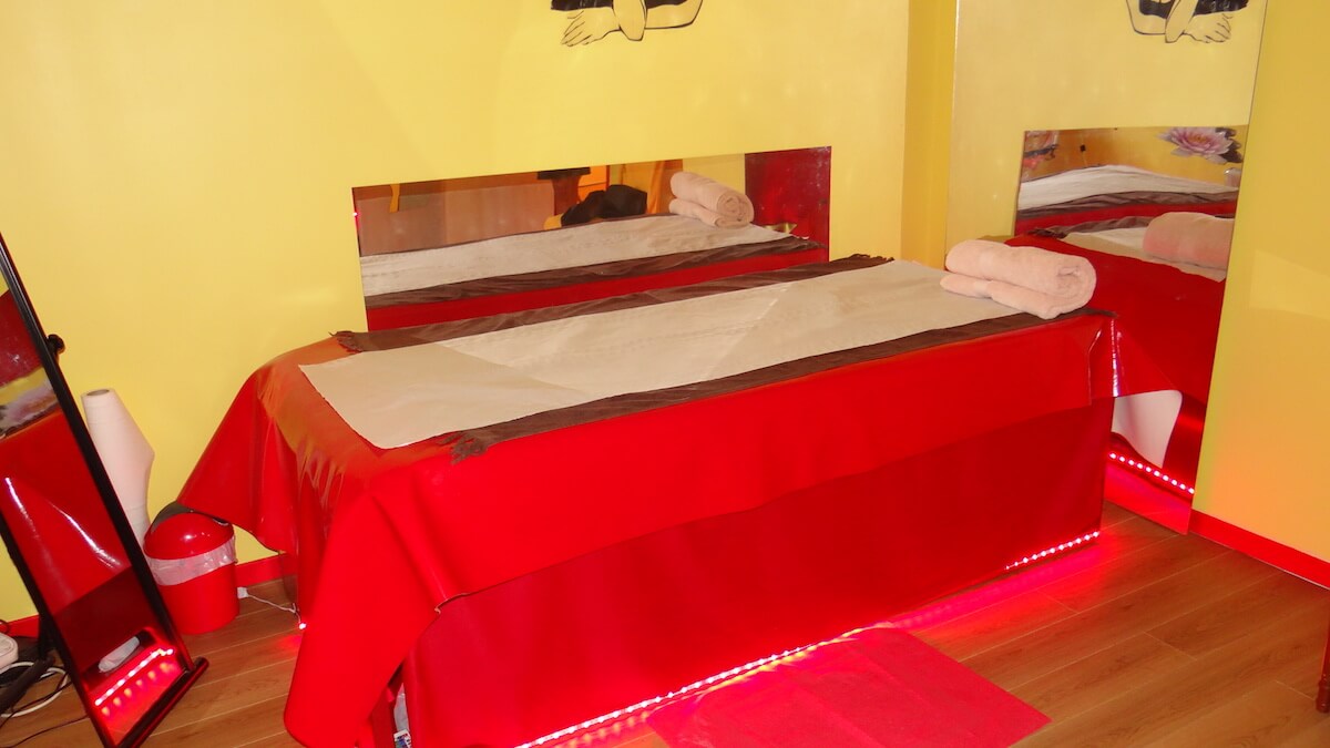 Institut Yasmine - Massage naturiste à Paris
