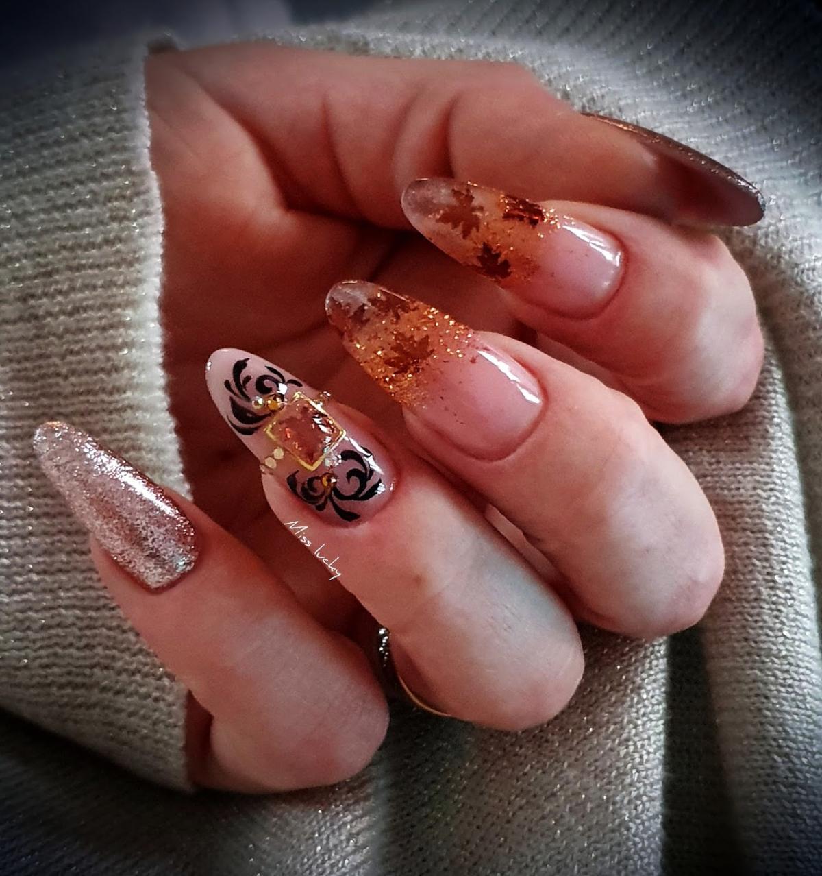 Miss Lucky Nail Art