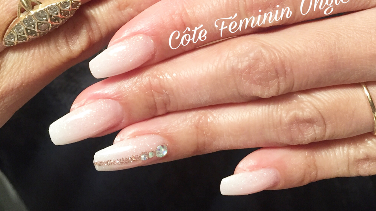 Côté Féminin Onglerie - Prothésiste Ongulaire