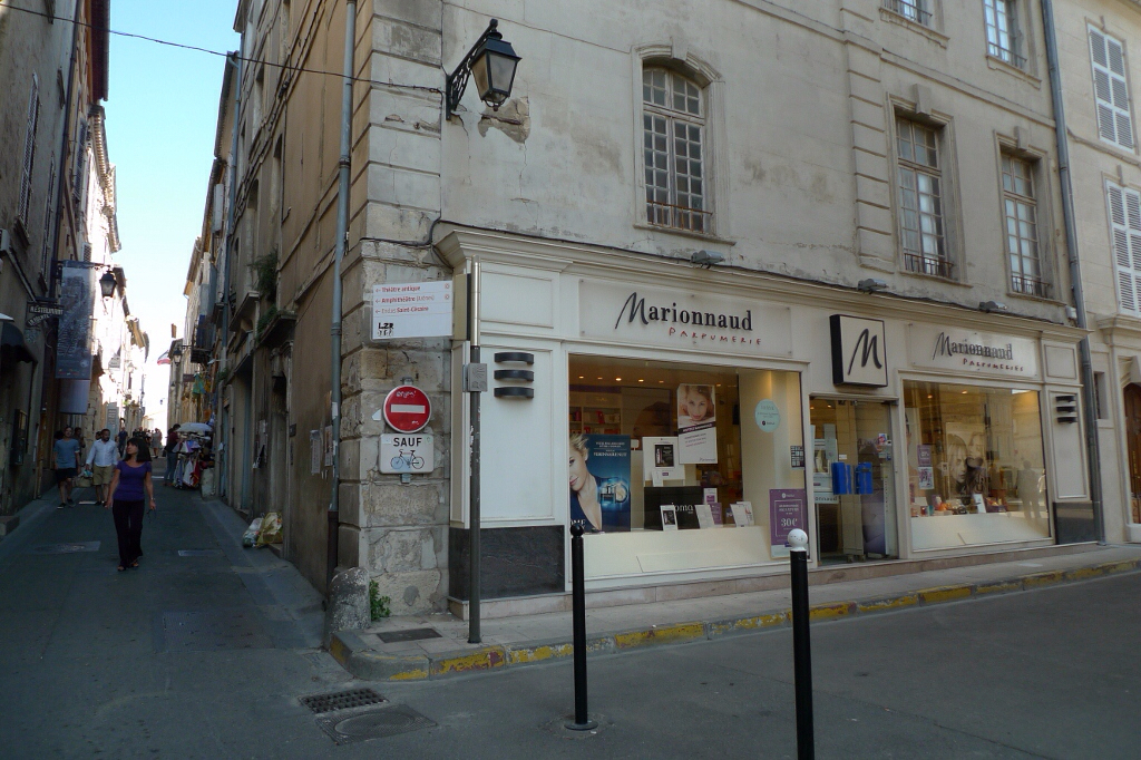 Marionnaud - Parfumerie & Institut