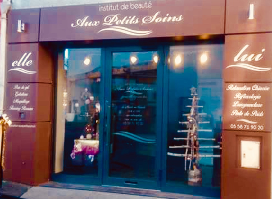 INSTITUT DE BEAUTE AUX PETITS SOINS - 40000