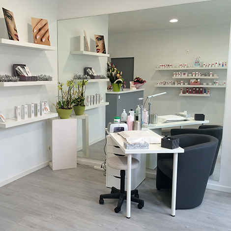 L.A Beauté Institut.