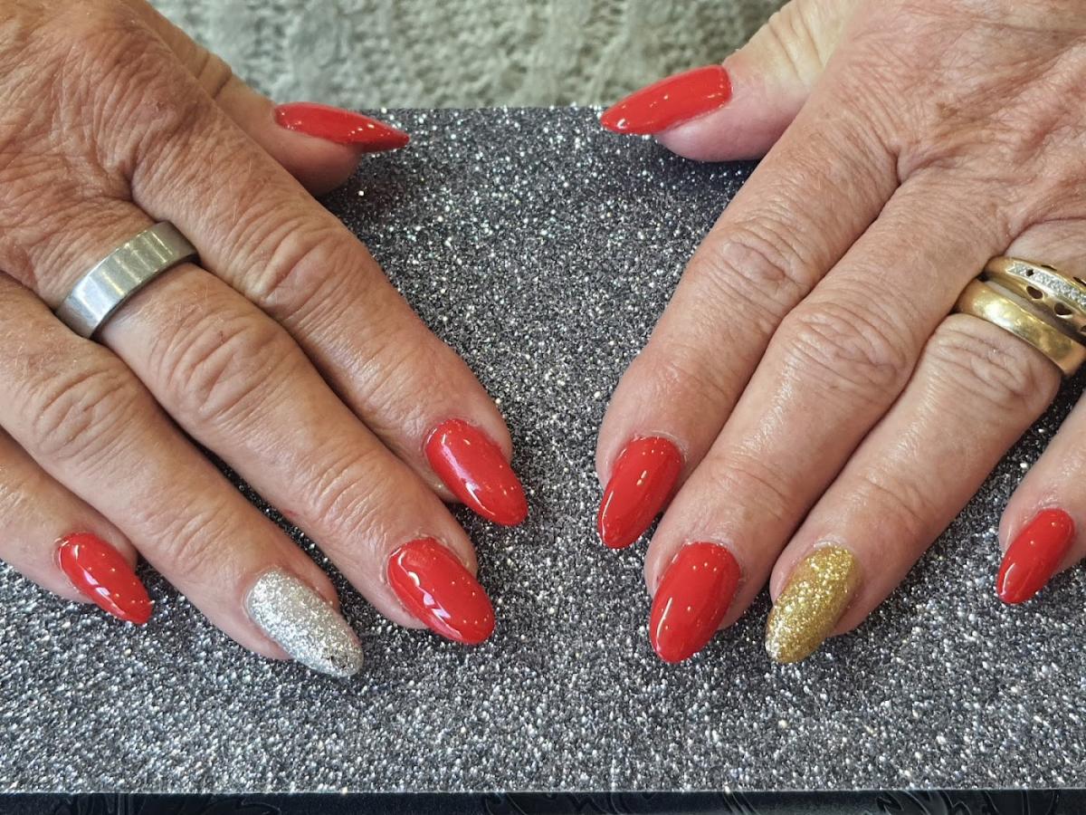 Les ongles d Angèle