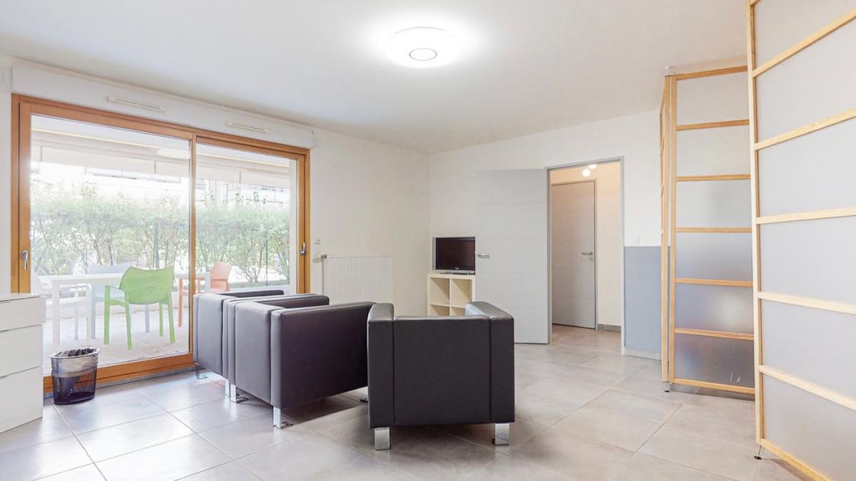 MEDICALASER GENAS - INDEPENDANT DE PREVIDERM