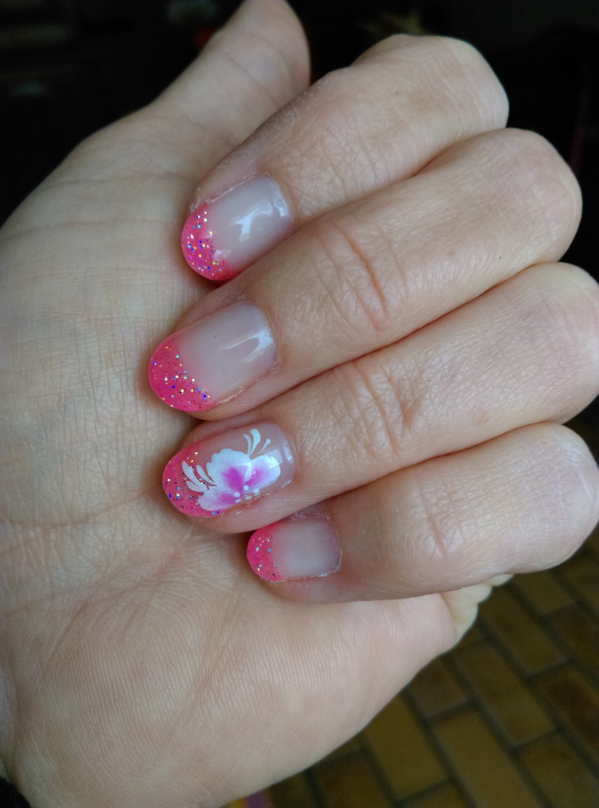 May OrigiNail, ONGLES ESTHÉTIQUE