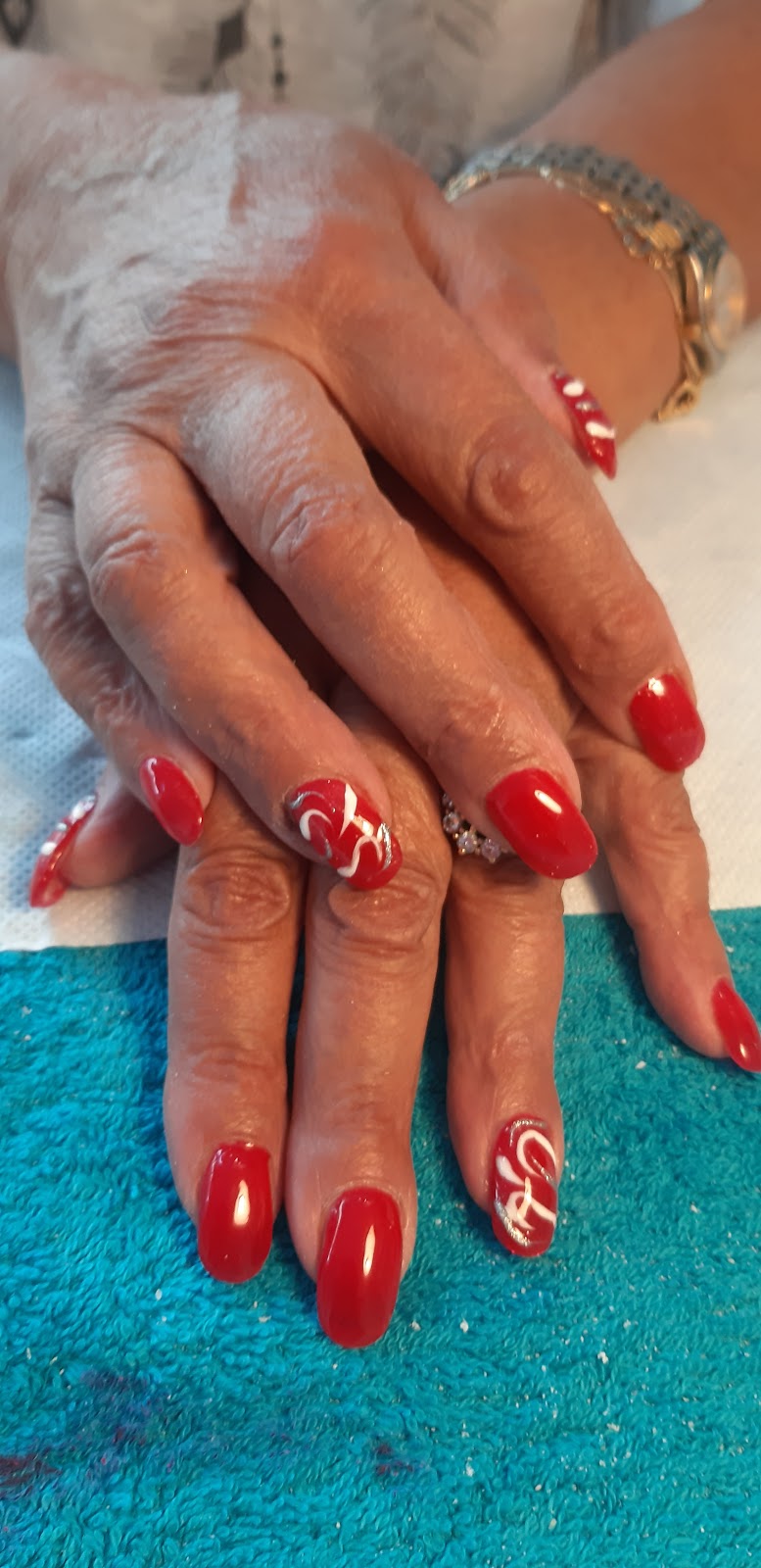 Les Ongles De Geraldine