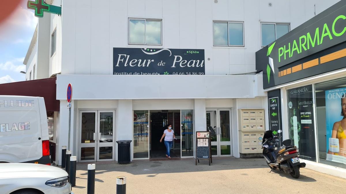 À Fleur De Peau