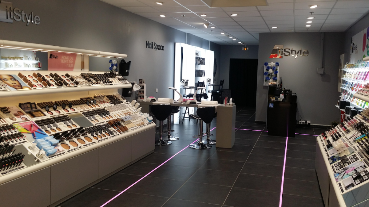 IT STYLE - CARCASSONNE