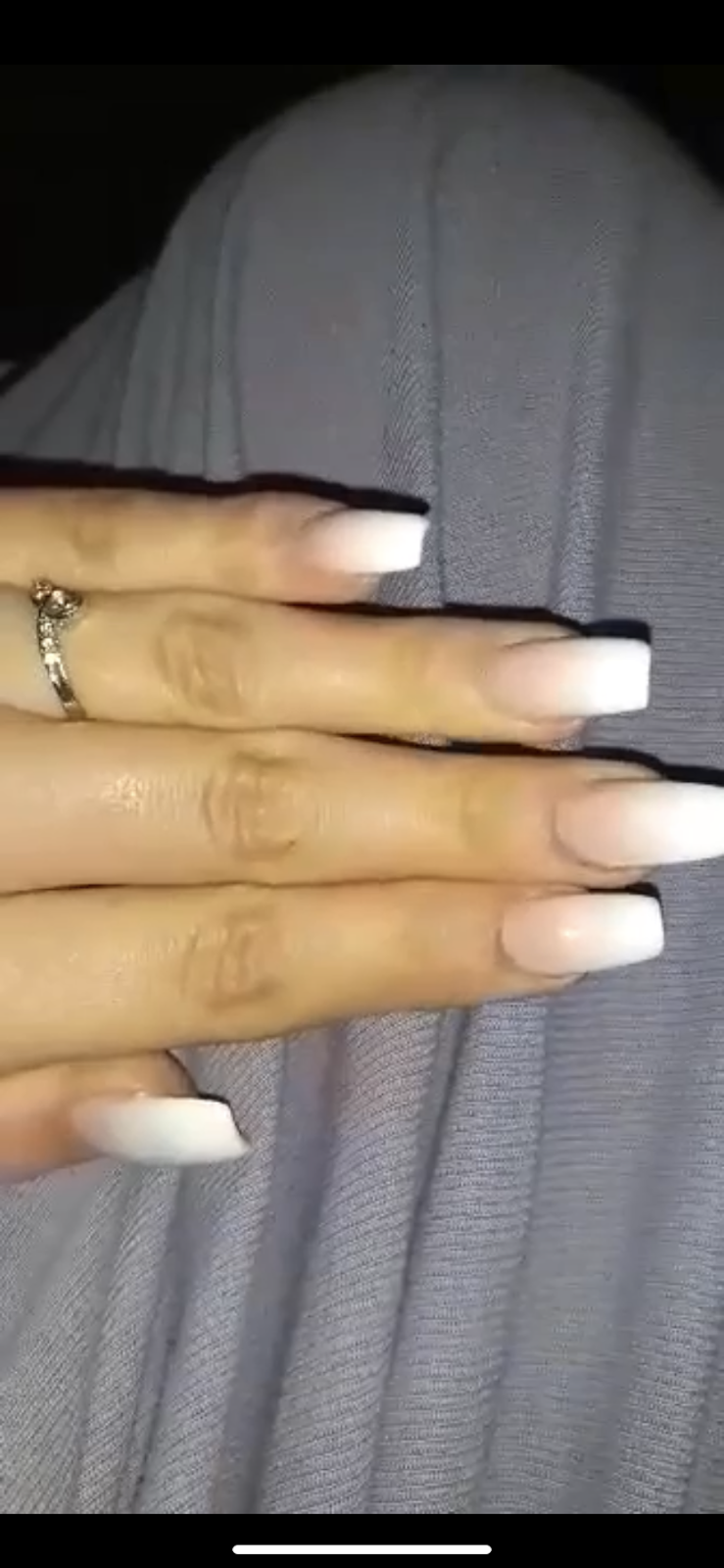 AG Butterfly Nail Art