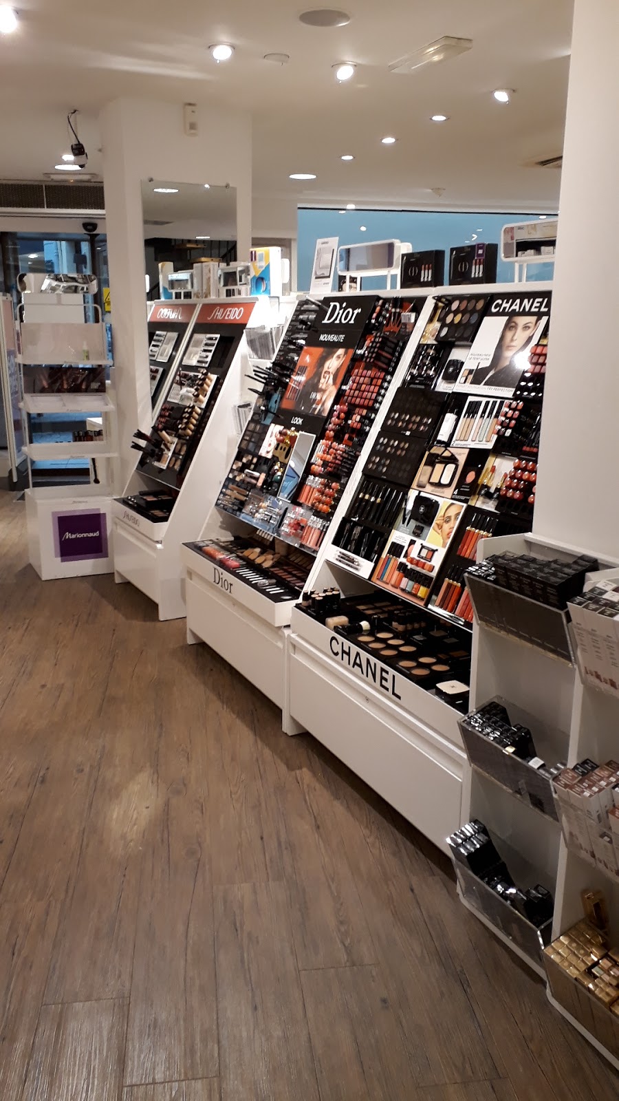 Marionnaud - Parfumerie & Institut