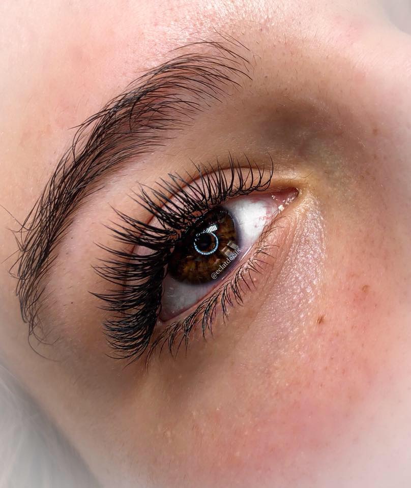 Extension de cils - Eclat de cils - Ajaccio