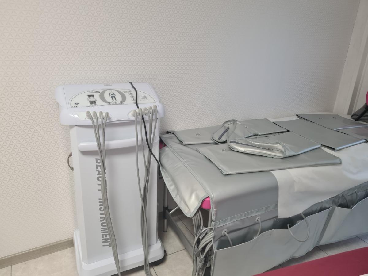 The Beauty Salon by Gina