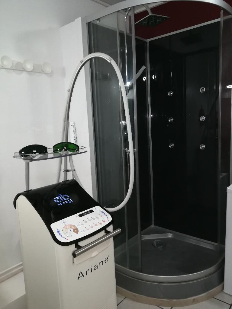 Manucure esthétique beauté Pontoise