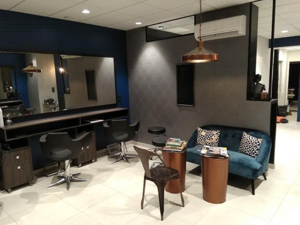 Planet Hair Coiffure Esthetique Barbier UV prothesiste capillaire agrée