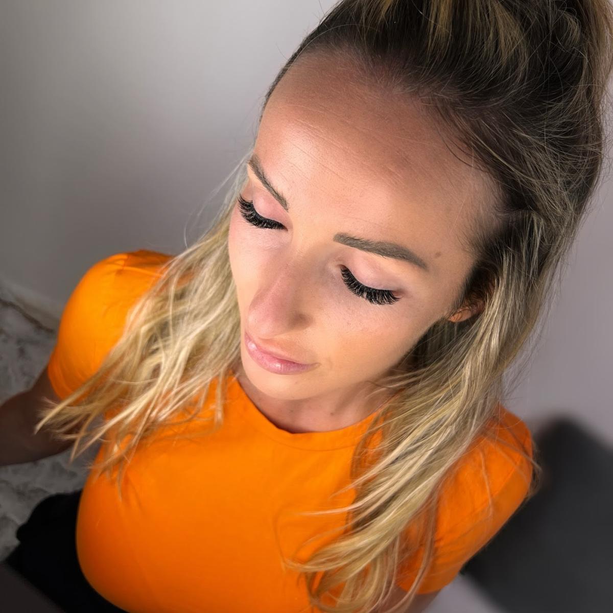 Extension de cils Ajaccio - Salon Beauty Designer