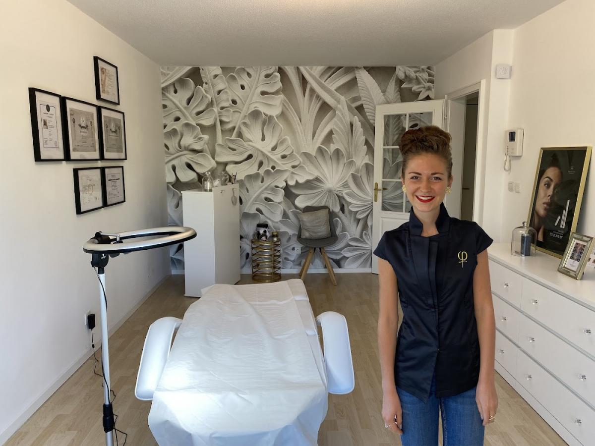 L'Alcôve des Précieuses