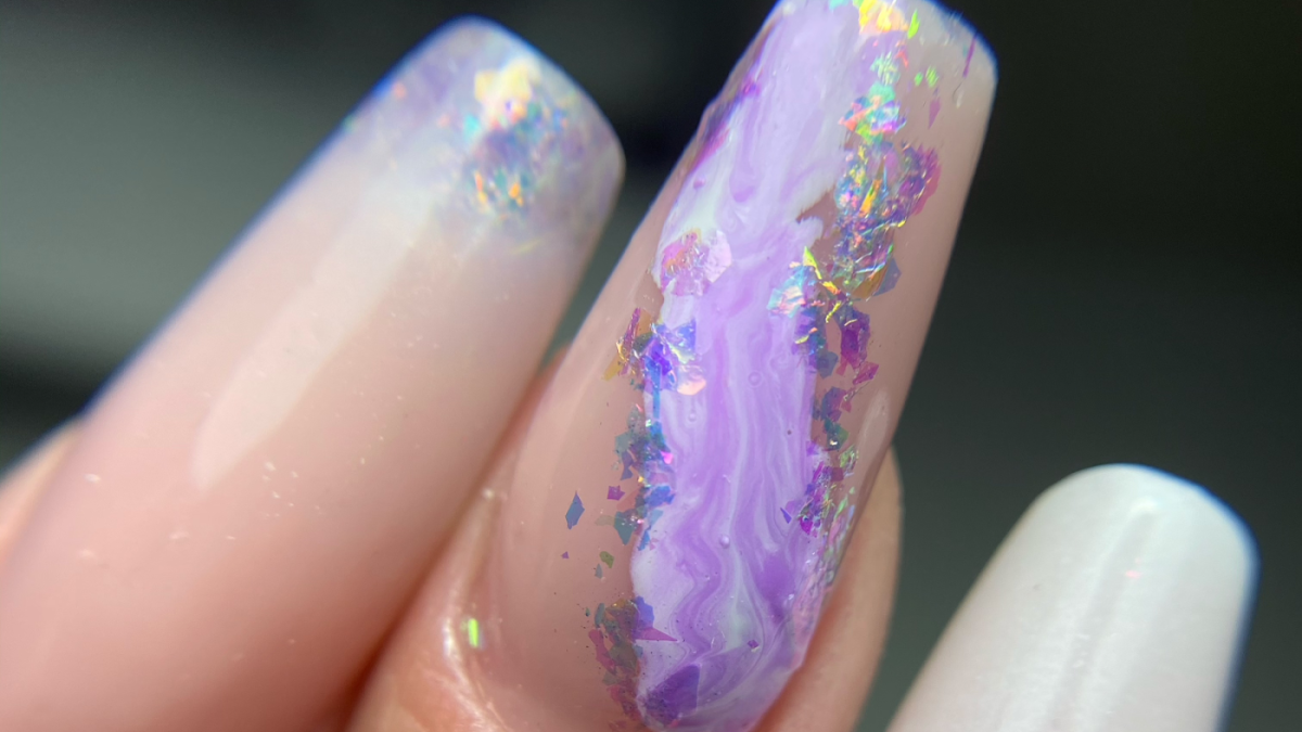 D’ Lys Beauté- Prothésiste Ongulaire & Esthéticienne