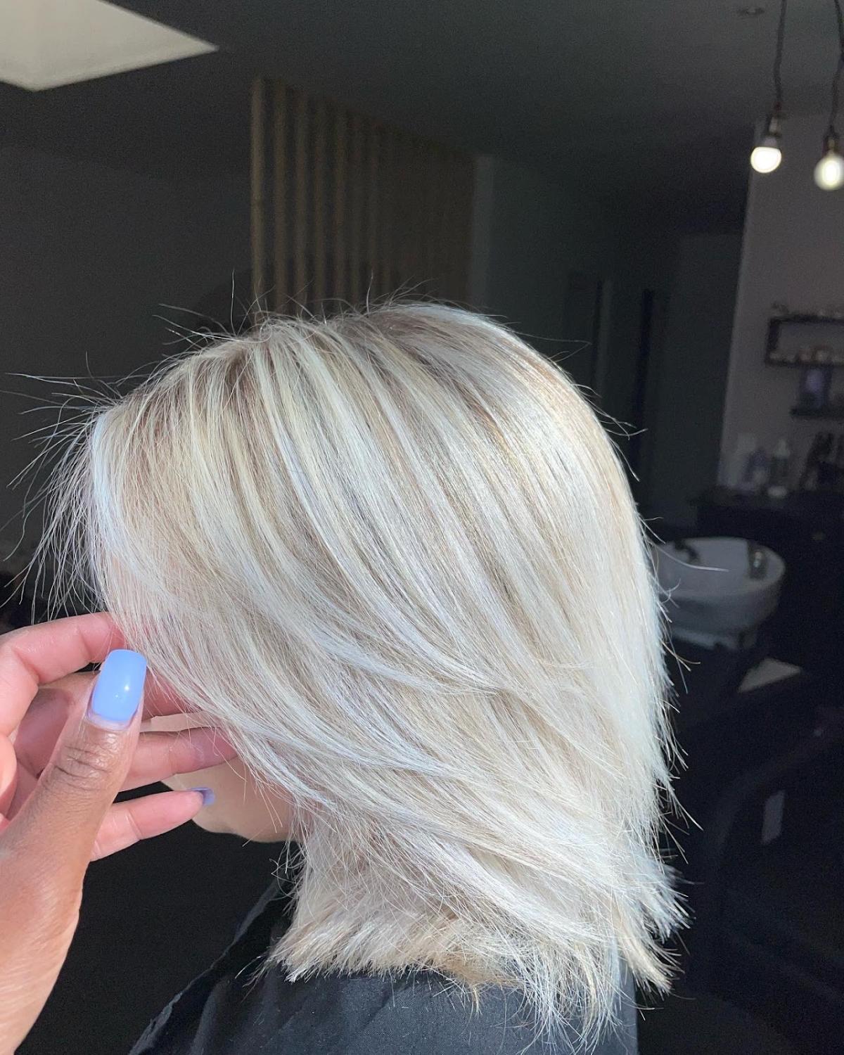 La Clinique De La Beauté