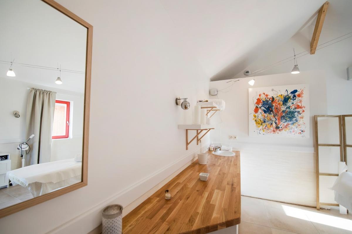 L'ESSENTIELLE - INSTITUT DE BEAUTE