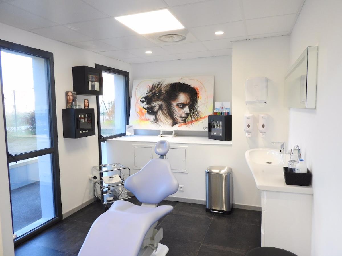 Dermo'Sun "Dermopigmentation Clinic" Maquillage Permanent/ Dermopigmentation réparatrice / Centre De Bronzage/ Onglerie