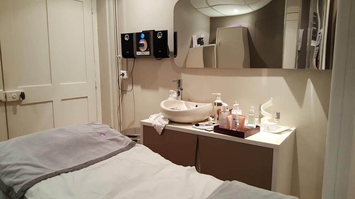 Marionnaud - Parfumerie & Institut