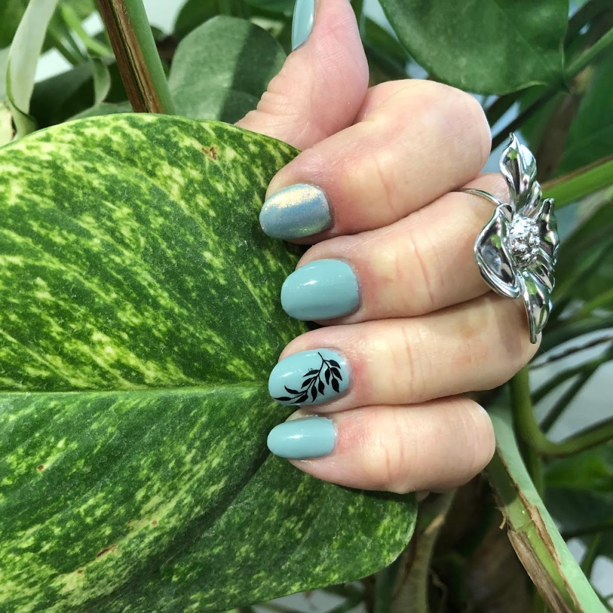 EI Emilie Wolf ESTHETICIENNE ET PRATICIENNE SHIATSU