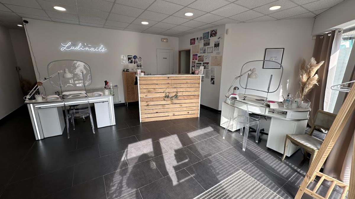 Ludi'nails institut prothésiste ongulaire diplômée